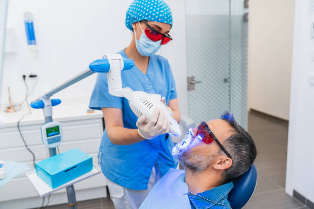 Best Weekend Emergency Dentist in Rainbow, CA
